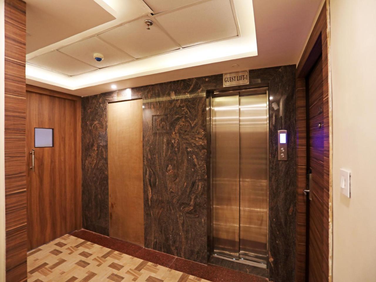 Oyo 16835 Stayotel Kolkata Airport מראה חיצוני תמונה