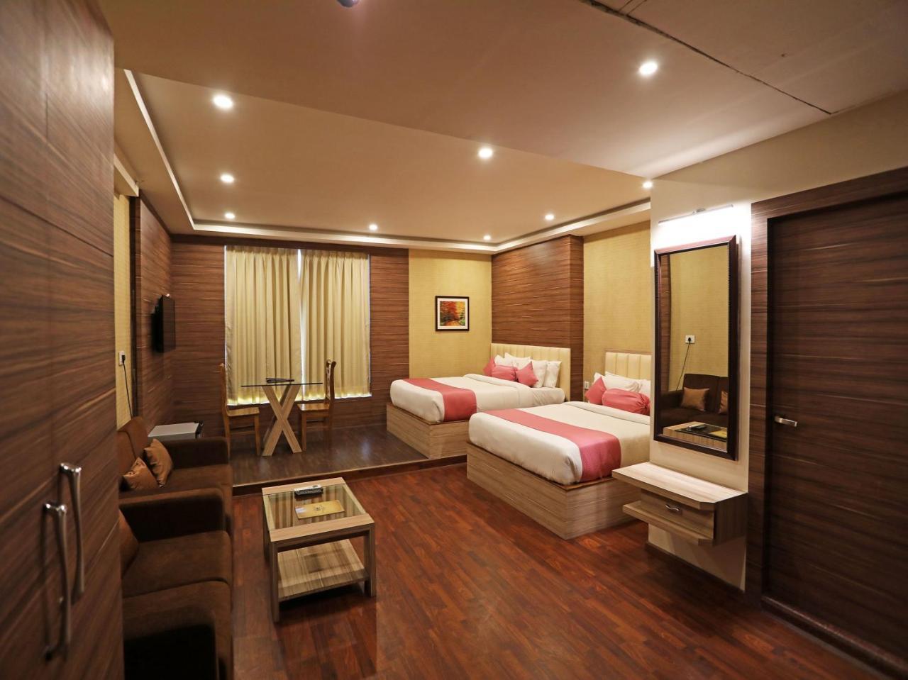 Oyo 16835 Stayotel Kolkata Airport מראה חיצוני תמונה