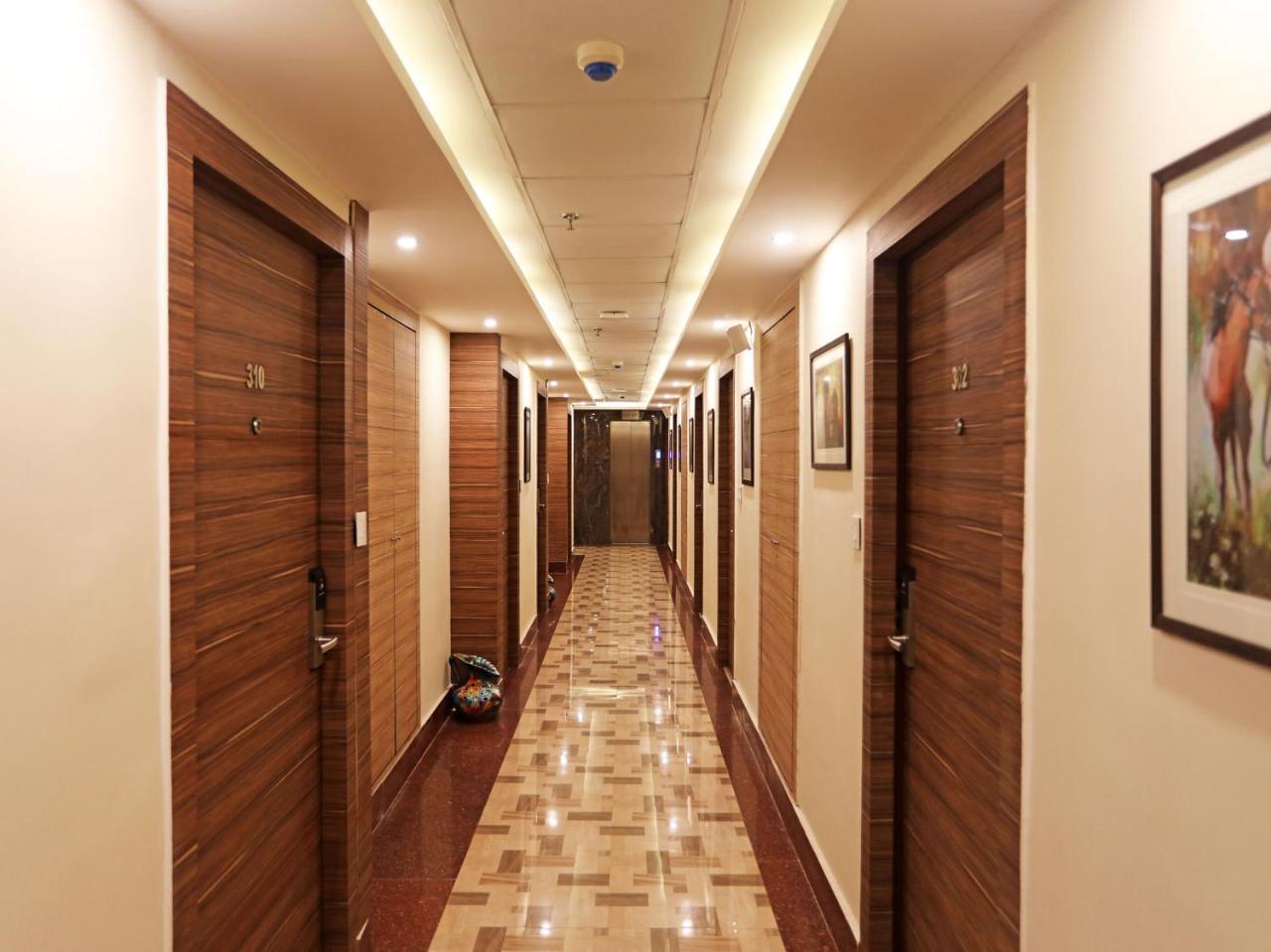 Oyo 16835 Stayotel Kolkata Airport מראה חיצוני תמונה